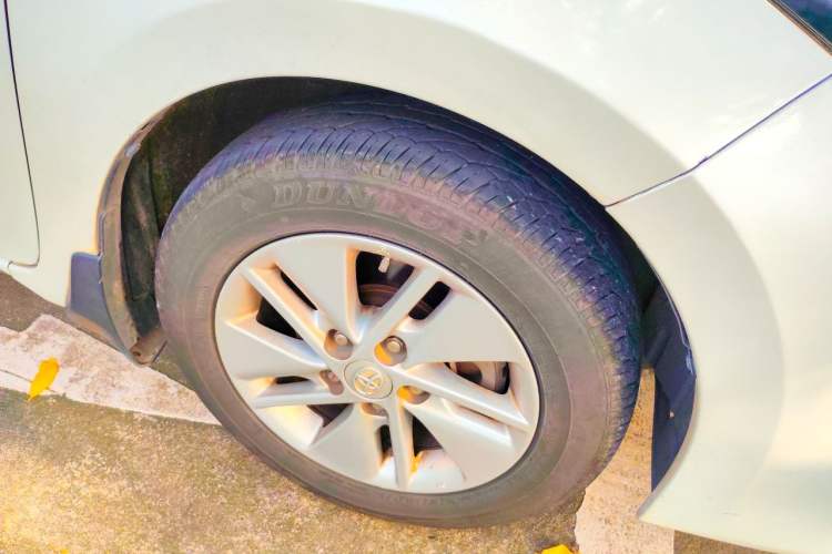 Used Toyota Corolla 2017 Revised Version 1.6L S-CVT GL Right Front Wheel Hub