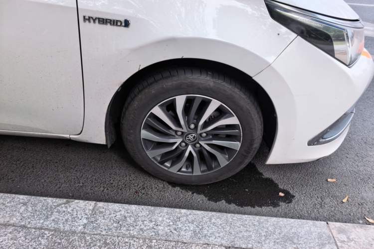 Used Toyota Corolla 2017 Revised Dual-Engine 1.8L E-CVT Leading Edition Right Front Wheel Hub