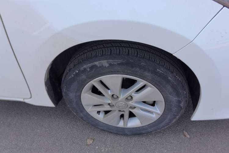 Used Toyota Corolla 2017 Revised Version 1.6L S-CVT GL Right Front Wheel Hub