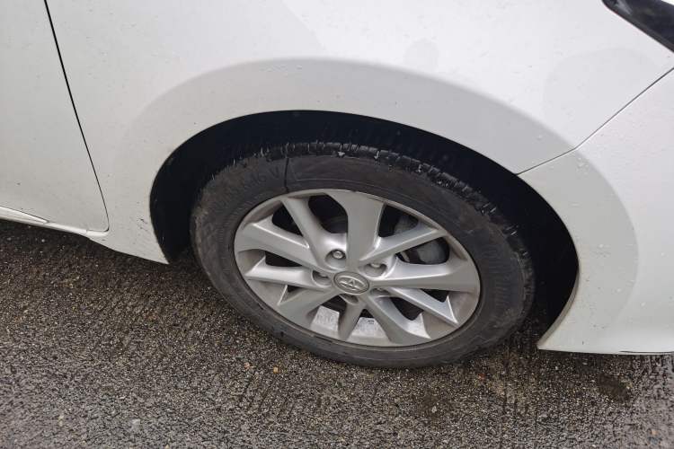 Used Toyota Corolla 2017 1.2T CVT GL-i Leather Edition Right Front Wheel Hub