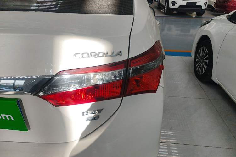 Used Toyota Corolla 2017 Revised Version 1.2T S-CVT GL Right Rear Taillight