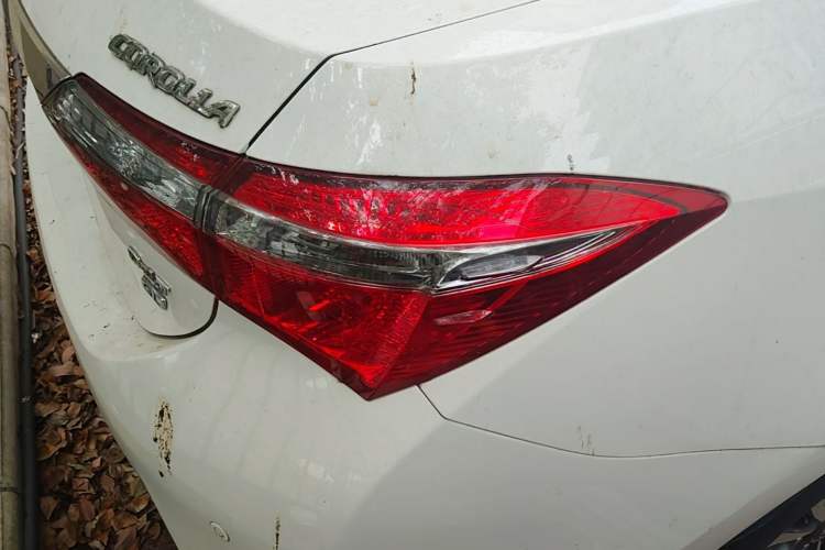 Used Toyota Corolla 2017 Revised Version 1.2T S-CVT GL Right Rear Taillight