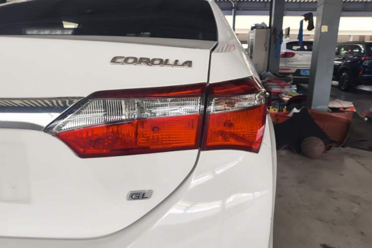 Used Toyota Corolla 2017 Revised Version 1.6L S-CVT GL Right Rear Taillight