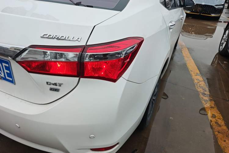Used Toyota Corolla 2017 Revised Version 1.2T S-CVT GL Right Rear Taillight