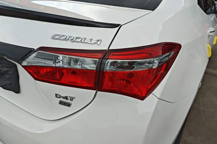 Used Toyota Corolla 2017 Revised Version 1.2T S-CVT GL-i Right Rear Taillight