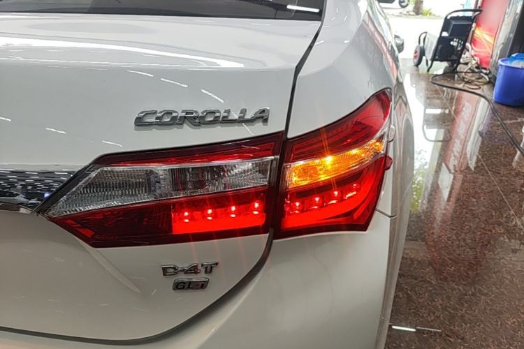 Used Toyota Corolla 2017 1.2T CVT GL-i Leather Edition Right Rear Taillight
