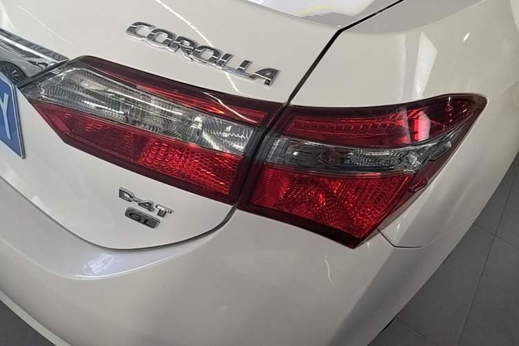 Used Toyota Corolla 2017 Revised Version 1.2T S-CVT GL Right Rear Taillight
