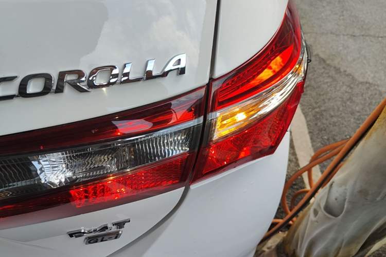Used Toyota Corolla 2017 Revised Version 1.2T S-CVT GL-i Right Rear Taillight