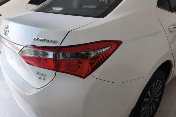 Used Toyota Corolla 2017 Revised Version 1.2T S-CVT GL-i Right Rear Taillight