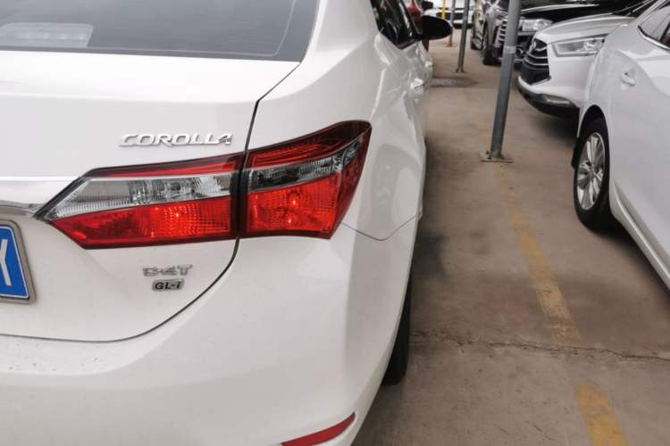 Used Toyota Corolla 2017 Revised Version 1.2T S-CVT GL-i Right Rear Taillight