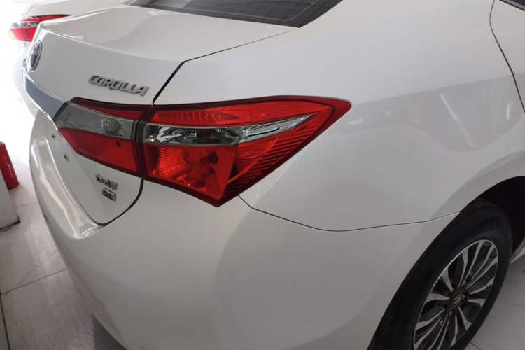 Used Toyota Corolla 2017 Revised Version 1.2T S-CVT GL Right Rear Taillight