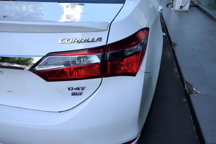 Used Toyota Corolla 2017 Revised Version 1.2T S-CVT GL-i Right Rear Taillight