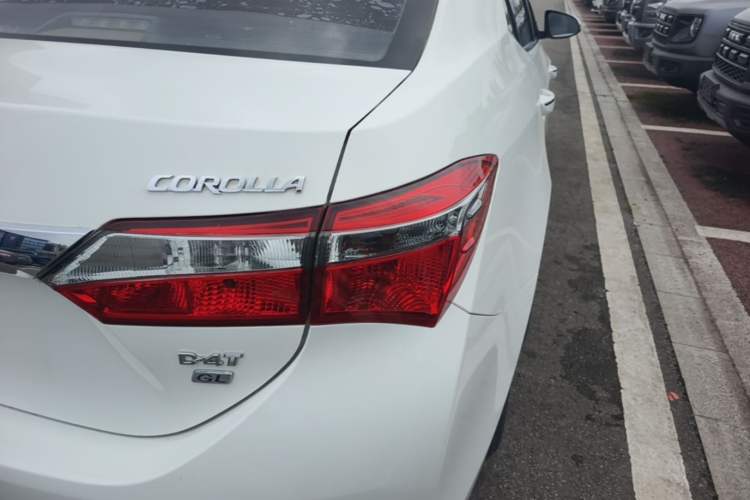 Used Toyota Corolla 2017 Revised Version 1.2T Manual GL Right Rear Taillight