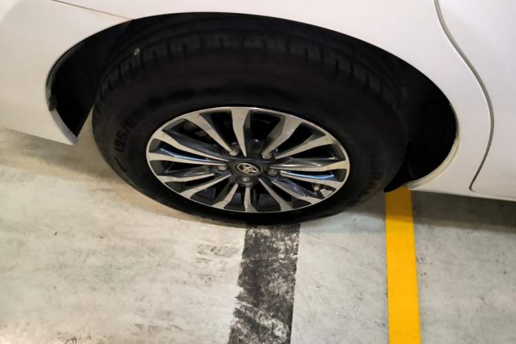 Used Toyota Corolla 2017 Revised Version 1.2T S-CVT GL Right Rear Wheel Hub