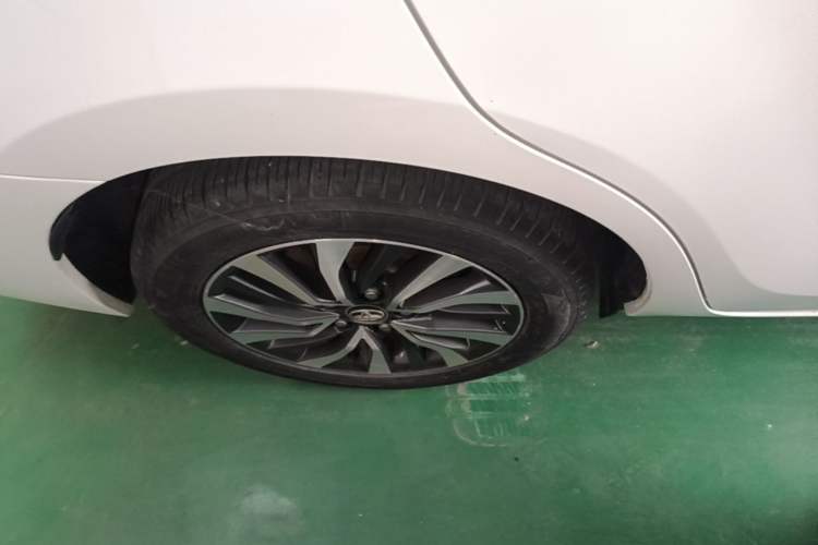Used Toyota Corolla 2017 Revised Dual-Engine 1.8L E-CVT Leading Edition Right Rear Wheel Hub