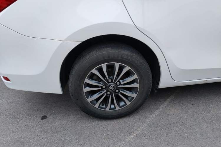 Used Toyota Corolla 2017 Revised Version 1.2T S-CVT GL Right Rear Wheel Hub