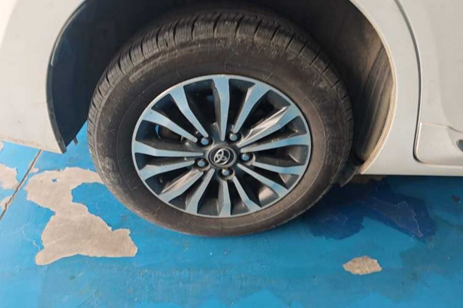 Used Toyota Corolla 2017 Revised Version 1.2T S-CVT GL-i Right Rear Wheel Hub