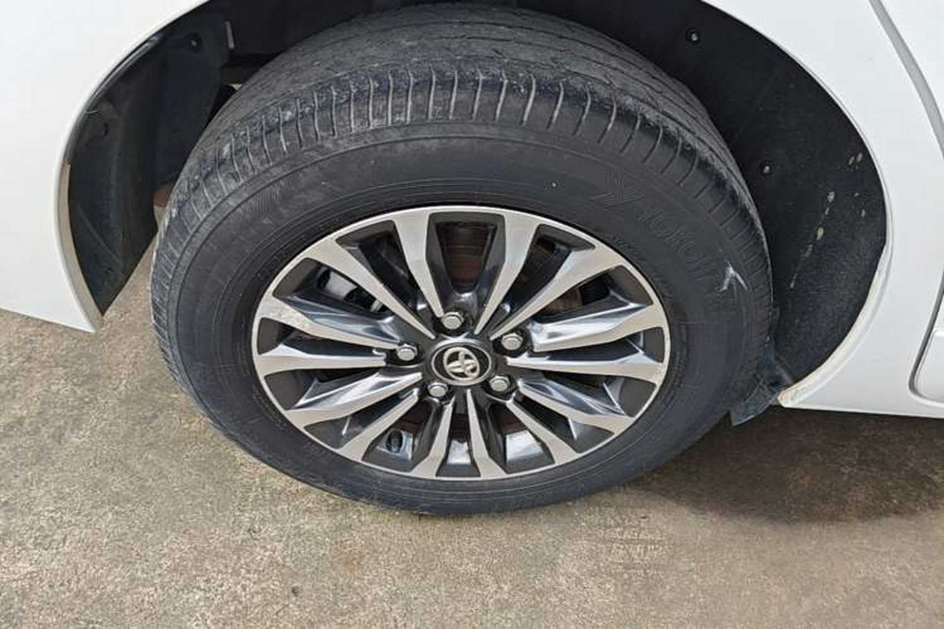 Used Toyota Corolla 2017 Revised Version 1.2T S-CVT GL-i Right Rear Wheel Hub