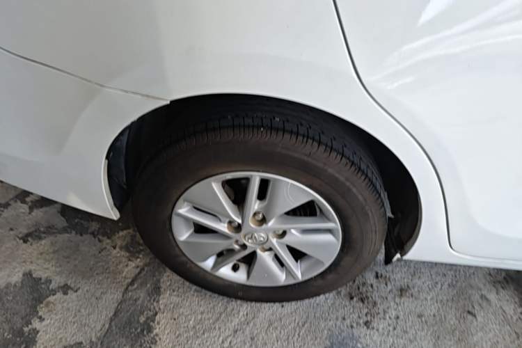 Used Toyota Corolla 2017 1.2T CVT GL Right Rear Wheel Hub