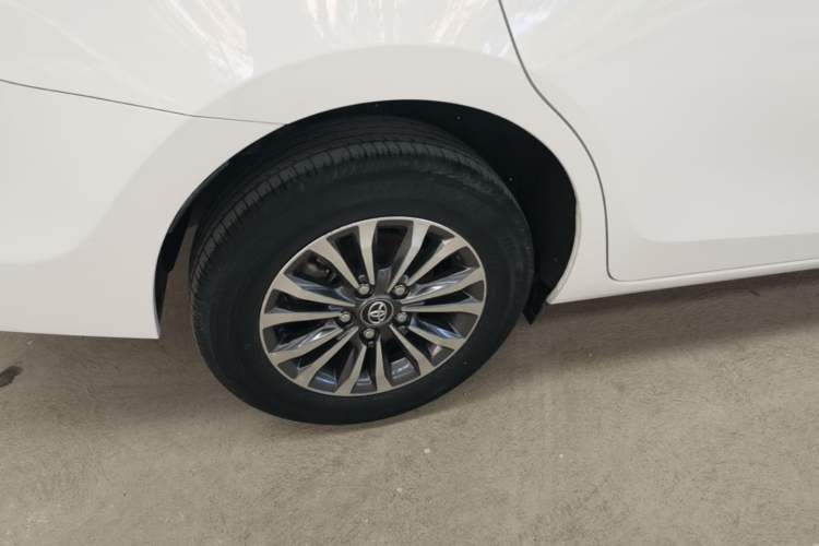 Used Toyota Corolla 2017 Revised Version 1.2T S-CVT GL Right Rear Wheel Hub