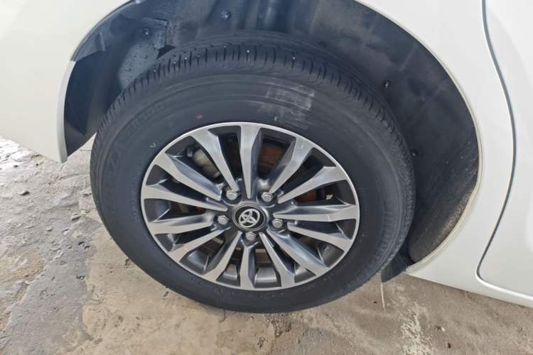 Used Toyota Corolla 2017 Revised Version 1.2T S-CVT GL Right Rear Wheel Hub