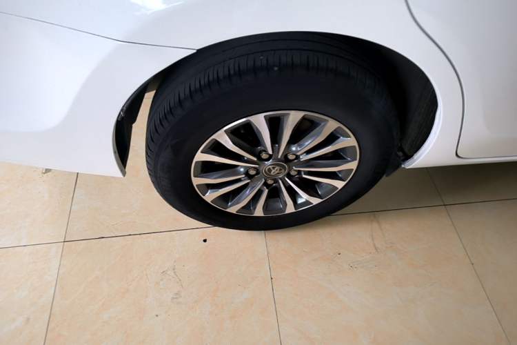 Used Toyota Corolla 2017 Revised Version 1.2T S-CVT GL Right Rear Wheel Hub