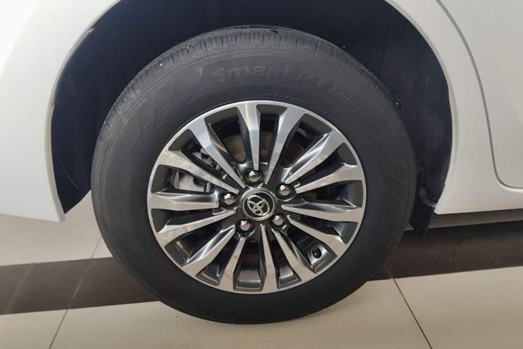 Used Toyota Corolla 2017 Revised Version 1.2T S-CVT GL Right Rear Wheel Hub