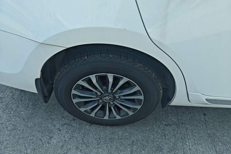 Used Toyota Corolla 2017 Revised Version 1.2T S-CVT GL-i Right Rear Wheel Hub
