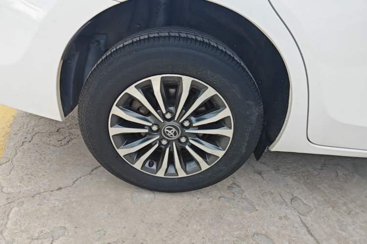 Used Toyota Corolla 2017 Revised Version 1.2T S-CVT GL Right Rear Wheel Hub