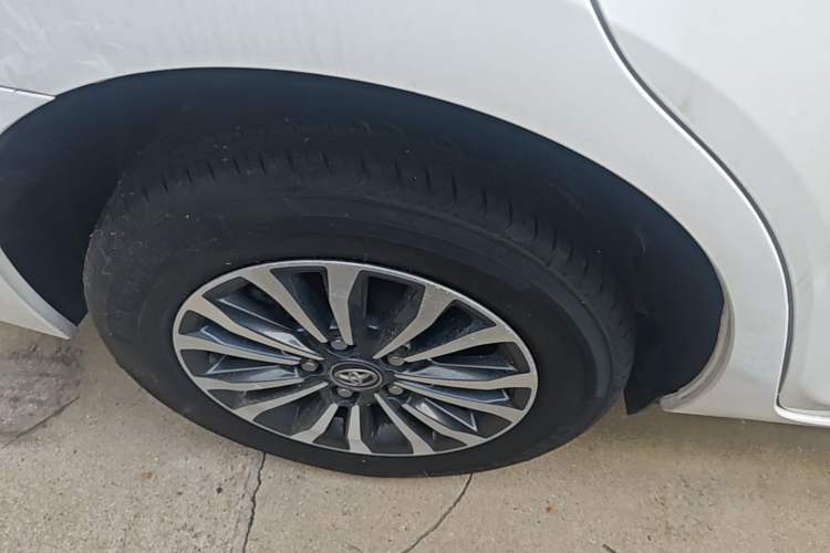 Used Toyota Corolla 2017 Revised Version 1.2T S-CVT GL Right Rear Wheel Hub