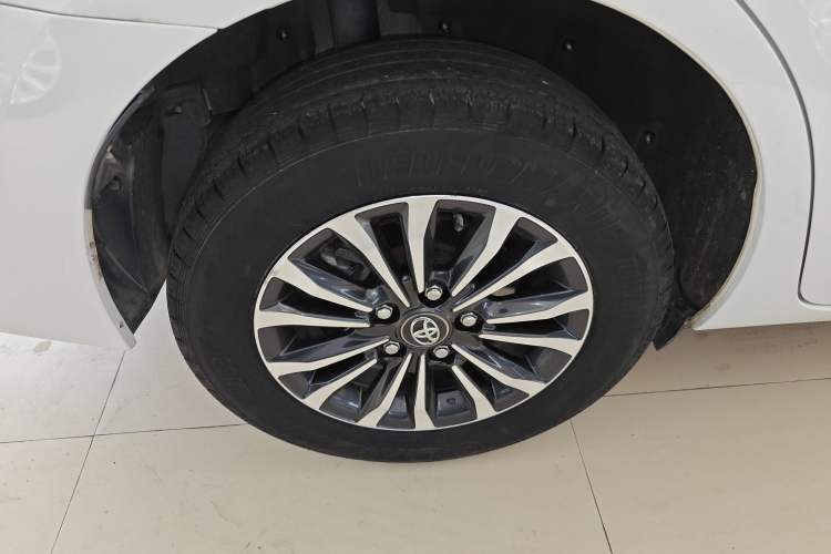 Used Toyota Corolla 2017 Revised Version 1.2T S-CVT GL Right Rear Wheel Hub