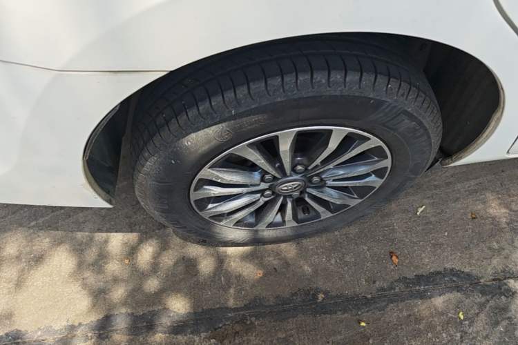 Used Toyota Corolla 2017 Revised Version 1.2T S-CVT GL Right Rear Wheel Hub