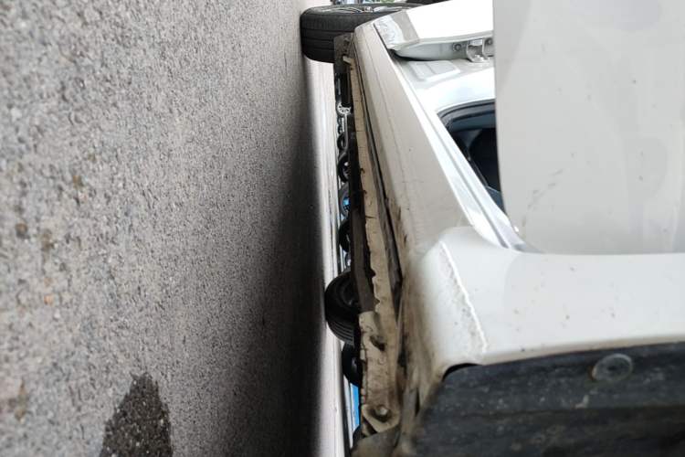 Used Toyota Corolla 2017 Revised Version 1.2T S-CVT GL Right Side Sill