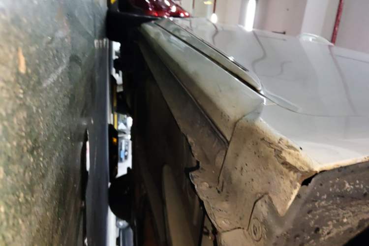 Used Toyota Corolla 2017 1.2T CVT GL-i Right Side Sill