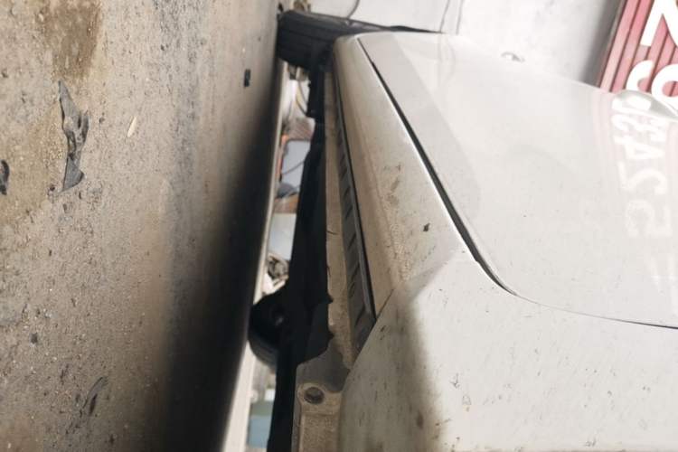 Used Toyota Corolla 2017 Revised Version 1.2T S-CVT GL Right Side Sill