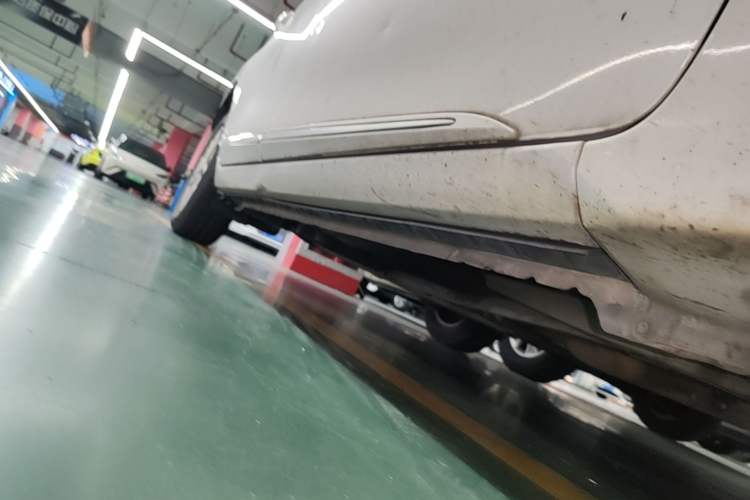 Used Toyota Corolla 2017 1.2T CVT GL-i Right Side Sill