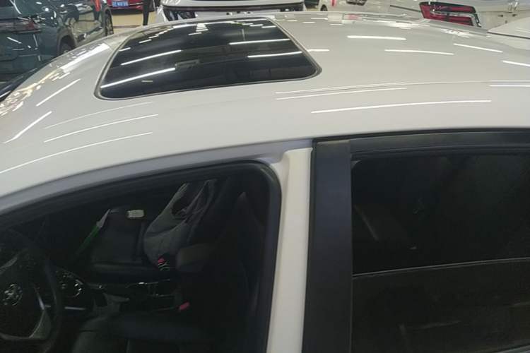 Used Toyota Corolla 2017 Revised Dual-Engine 1.8L E-CVT Leading Edition Roof