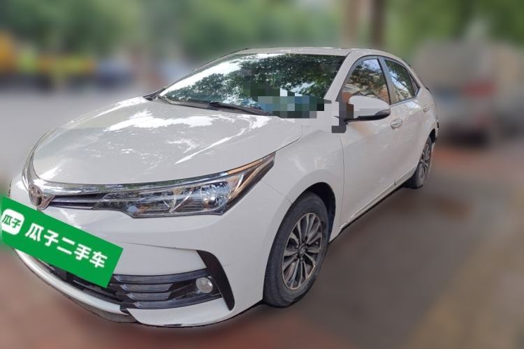 Used Toyota Corolla 2017 Revised Version 1.2T S-CVT GL-i Guazi used car, China used car export, Used car for sale, Used cars, Cheapest cars for sale