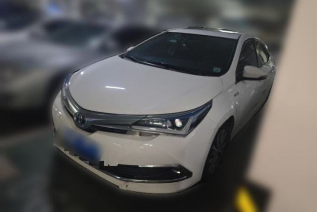 Toyota Corolla 2017 Revised Dual-Engine 1.8L E-CVT Leading Edition usado