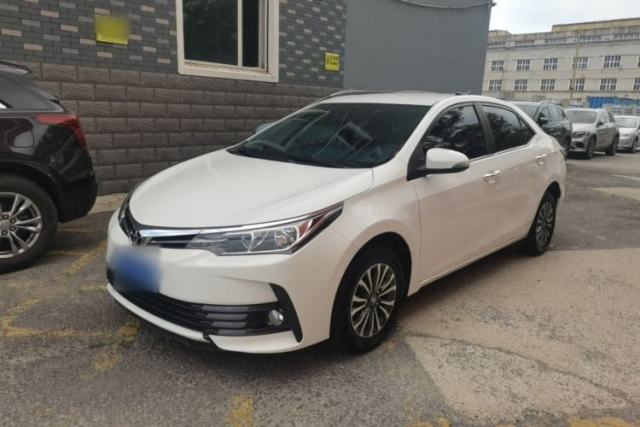 Toyota Corolla 2017 Revised Version 1.2T S-CVT GL مستعملة
