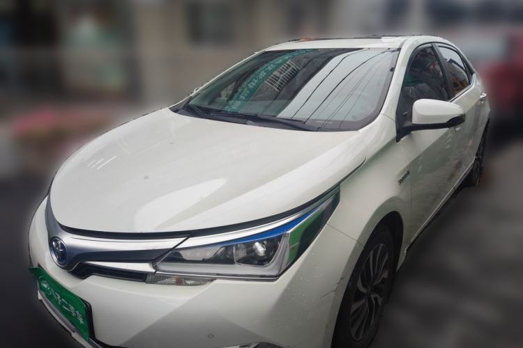 Used Toyota Corolla 2017 Revised Dual-Engine 1.8L E-CVT Elite Edition Guazi used car, China used car export, Used car for sale, Used  cars, Cheapest cars for sale