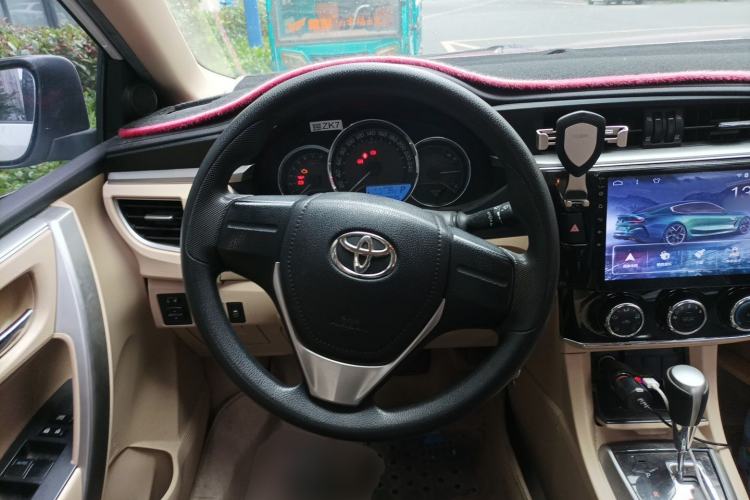 Used Toyota Corolla 2017 1.2T CVT GL Steering Wheel
