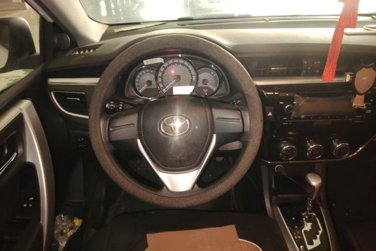 Used Toyota Corolla 2017 Revised Version 1.6L S-CVT GL Steering Wheel
