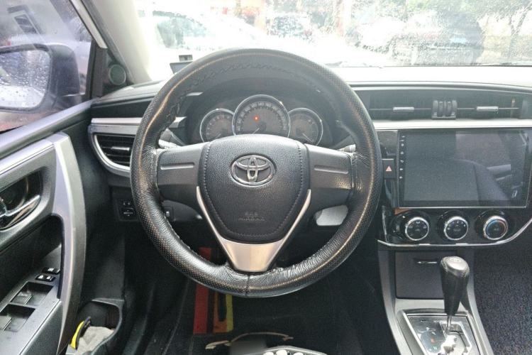 Used Toyota Corolla 2017 1.2T CVT GL Steering Wheel