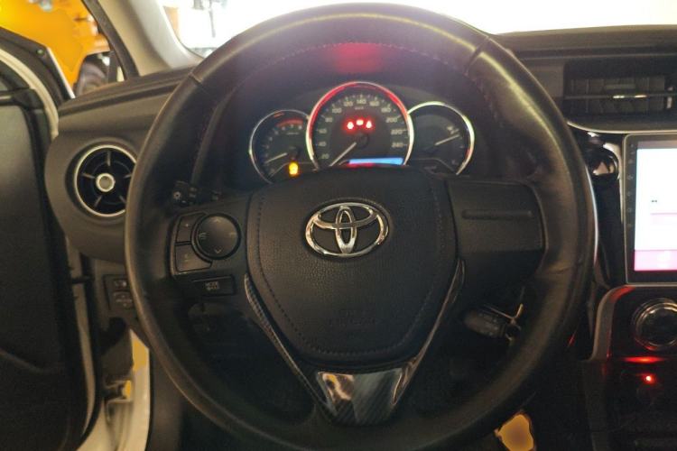 Used Toyota Corolla 2017 Revised Version 1.2T S-CVT GL Steering Wheel