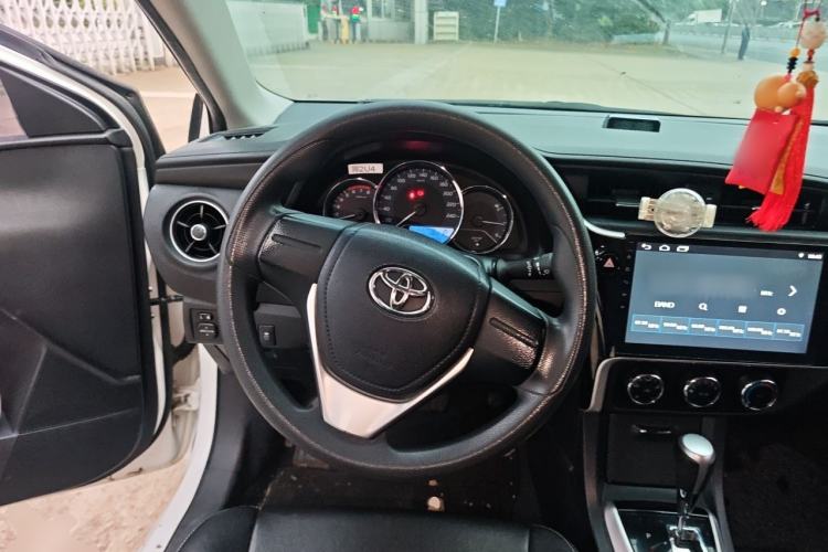 Used Toyota Corolla 2017 Revised Version 1.2T S-CVT GL Steering Wheel