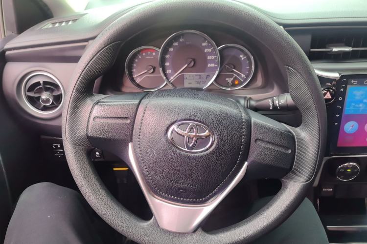 Used Toyota Corolla 2017 Revised Version 1.2T S-CVT GL Steering Wheel