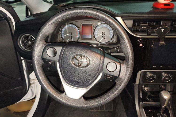 Used Toyota Corolla 2017 Revised Version 1.2T S-CVT GL-i Steering Wheel