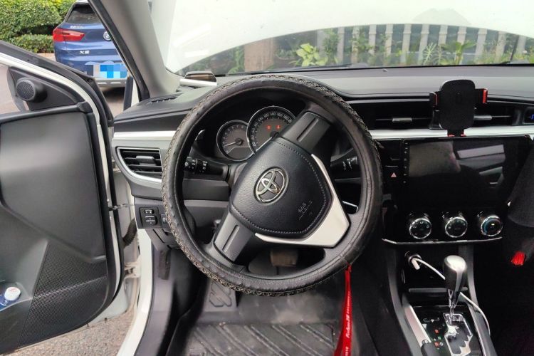 Used Toyota Corolla 2017 1.6L CVT GL Steering Wheel