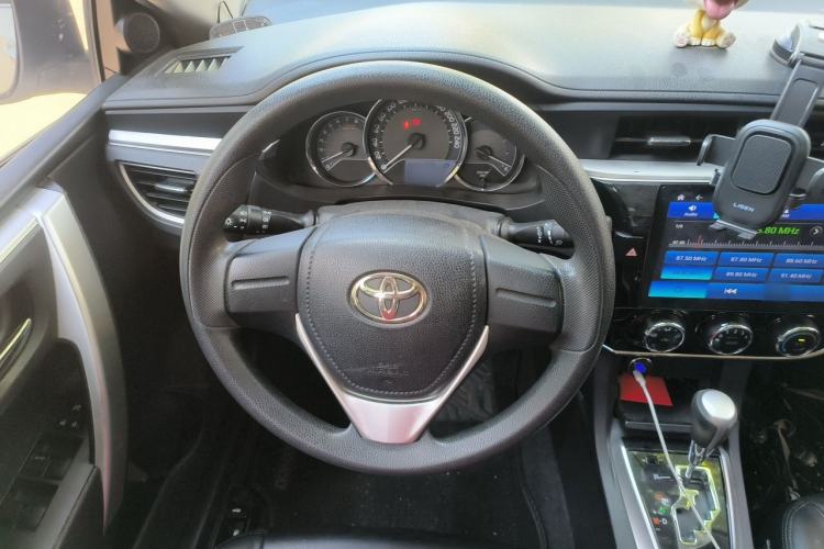 Used Toyota Corolla 2017 Revised Version 1.6L S-CVT GL Steering Wheel